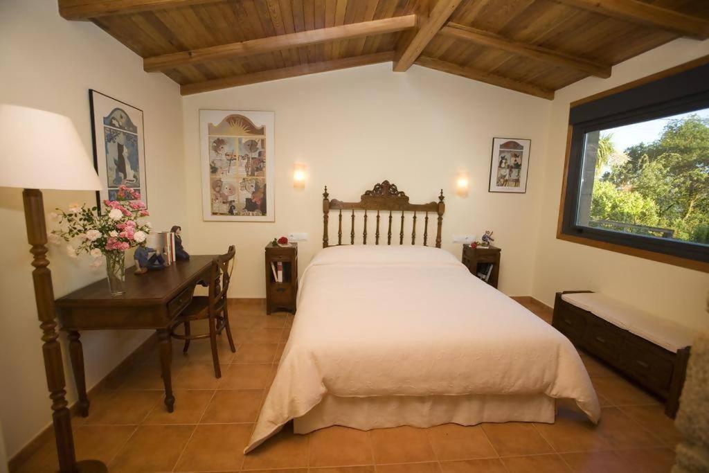Casa De Afora Casa Con Piscina Y Jacuzzi Privados Vendégház Santiago de Compostela Kültér fotó